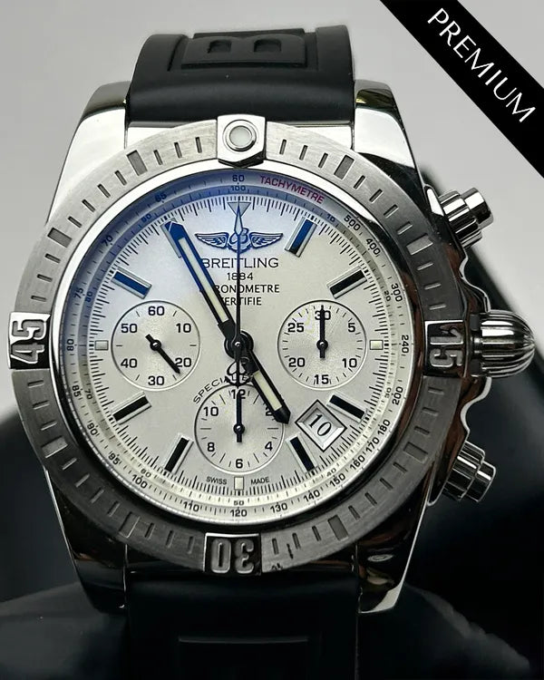 2017 Breitling Chronomat Airborne Chronograph 44MM White Dial Rubber Strap (AB011511)