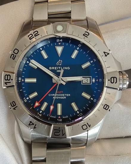 2025 Breitling Avenger GMT 44MM Blue Dial Steel Bracelet (A32320101C1A1)