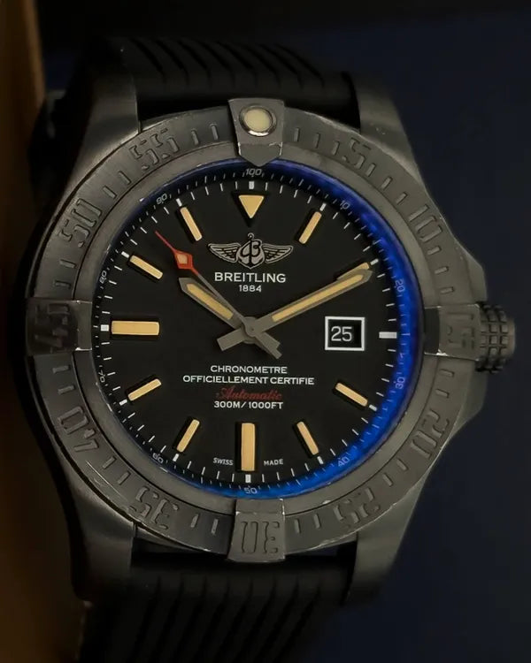 Breitling Avenger (V17310)