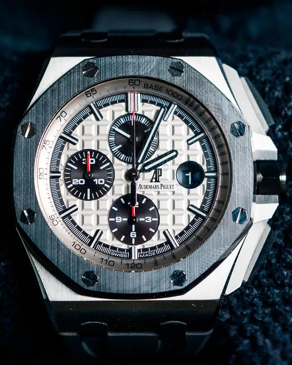 Audemars Piguet Royal Oak Offshore Chronograph "Panda" 44MM White Dial Rubber Strap (26400SO.OO.A002CA.01)