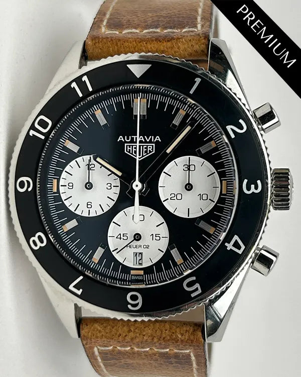 (SR) Tag Heuer Autavia Heritage 42MM Black Dial Leather Strap (CBE2110.FC8226)