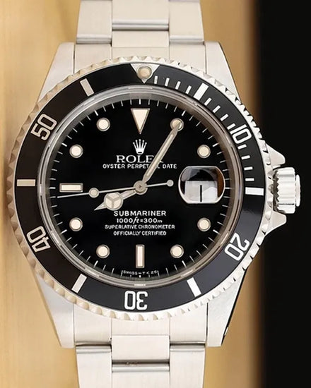 Rolex Submariner Date 40MM Black Dial Oyster Bracelet (16610)