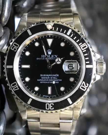Rolex Submariner Date 40MM Black Dial Oyster Bracelet (16800)