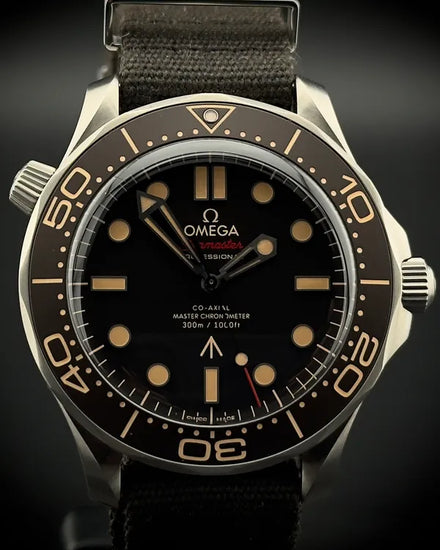 2021 Omega Seamaster Diver 300M "James Bond" 42MM Brown Dial Textile Strap (210.92.42.20.01.001)