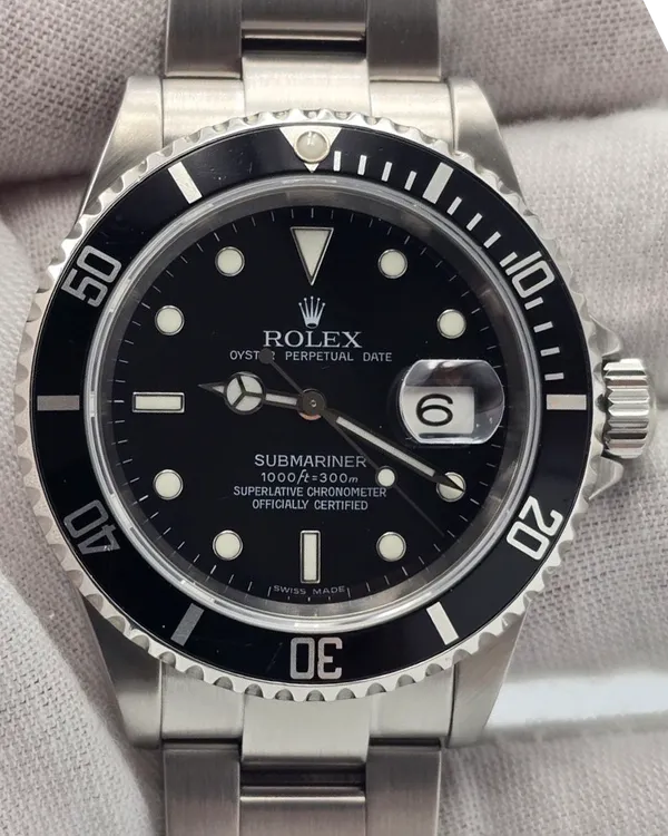 2007 (Z Serial) Rolex Submariner Date 40MM Black Dial Oyster Bracelet (16610)