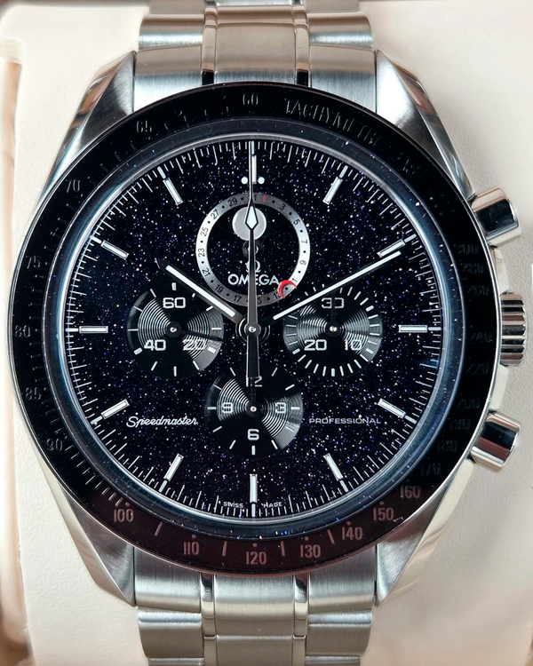 Omega Speedmaster Moonphase 44.25MM Aventurine Dial Steel Bracelet (311.30.44.32.01.001)