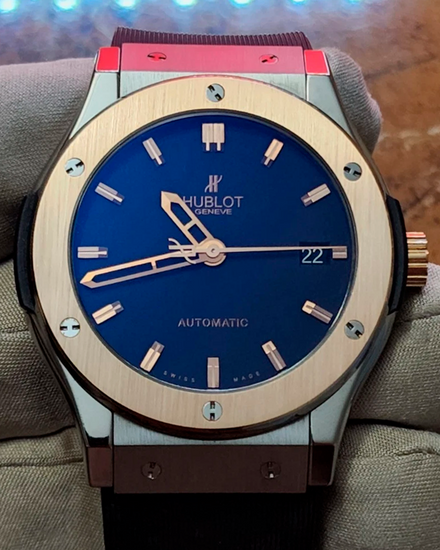 Hublot Classic Fusion 45MM Black Dial Rubber Strap (511.NO.1181.RX)