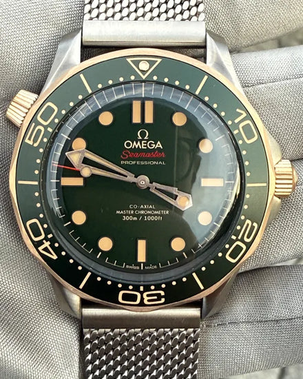 2025 Omega Seamaster Diver 300M 42MM Green Dial Titanium Bracelet (210.90.42.20.10.001)