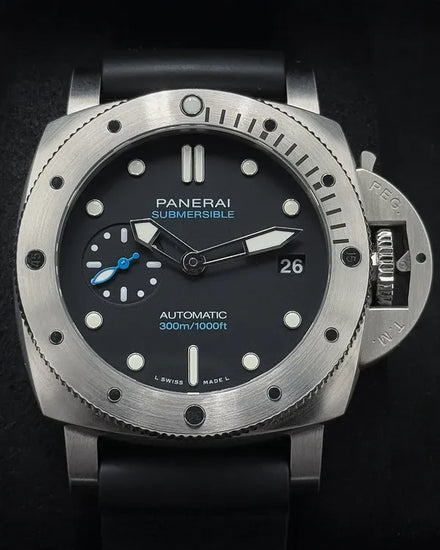 2022 Panerai Submersible 42MM Black Dial Rubber Strap (PAM00973)