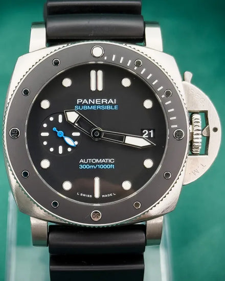 2021 Panerai Submersible 42MM Black Dial Rubber Strap (PAM00683)