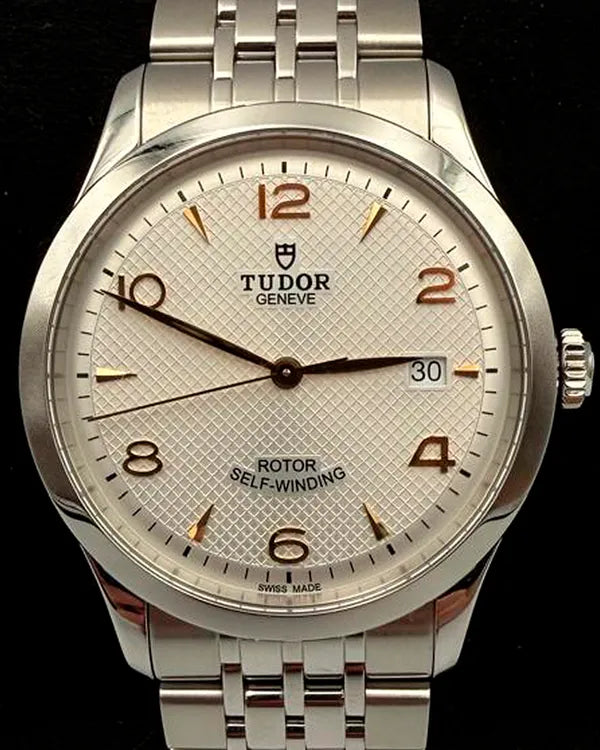 No Reserve - 2024 Tudor 1926 39MM Silver Dial Steel Bracelet (91550)