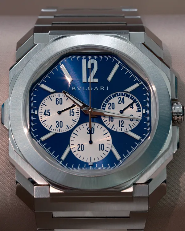 2022 Bvlgari Octo Finissimo Chronograph GMT 43MM Blue Dial Steel Bracelet (103467)
