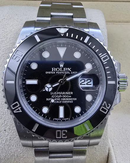 2016 Rolex Submariner Date 40MM Black Dial Oyster Bracelet (116610LN)