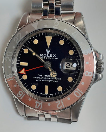 Rolex GMT-Master "Faded Pepsi" 40MM Black Dial Jubilee Bracelet (1675)