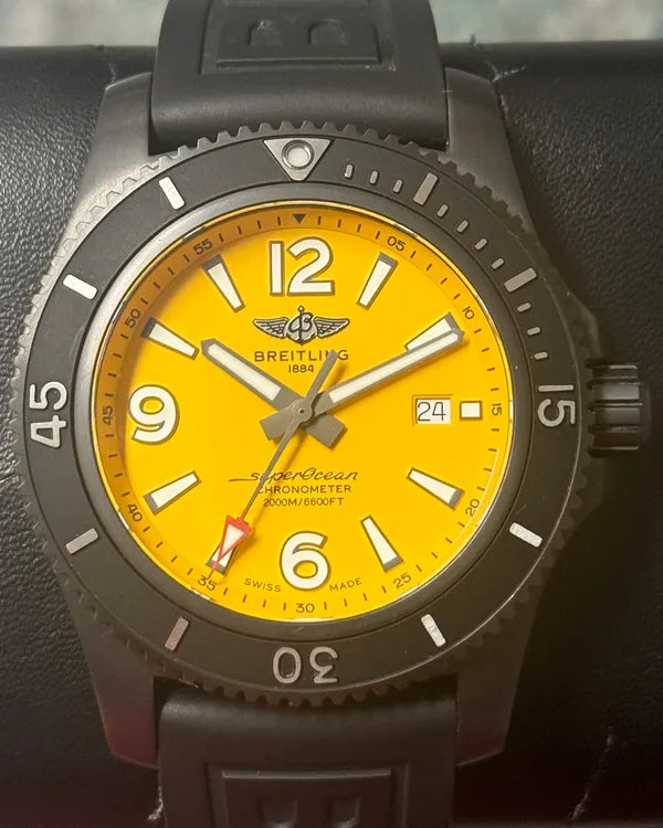 Breitling Superocean (M17368)