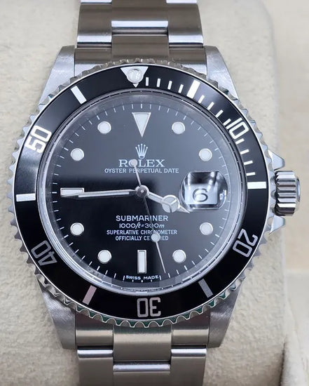 Rolex Submariner Date 40MM Black Dial Oyster Bracelet (16610)