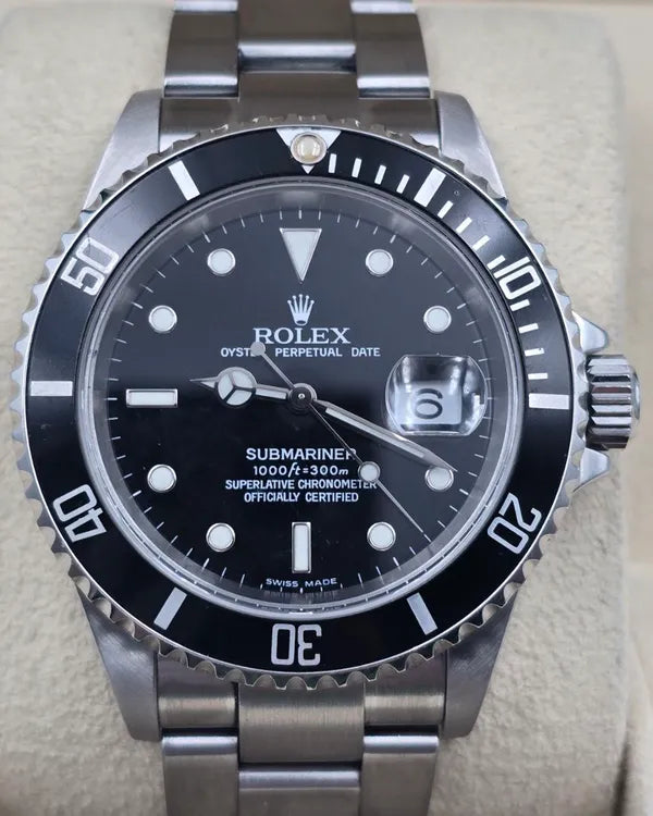 2004 Rolex Submariner Date 40MM Black Dial Oyster Bracelet (16610)