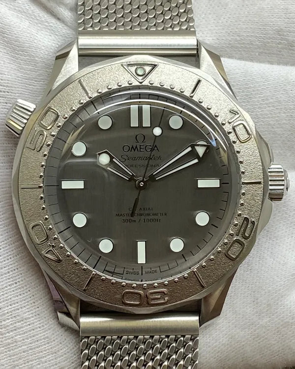 2024 Omega Seamaster Diver 300M 42MM Grey Dial Steel Bracelet (210.30.42.20.06.002)
