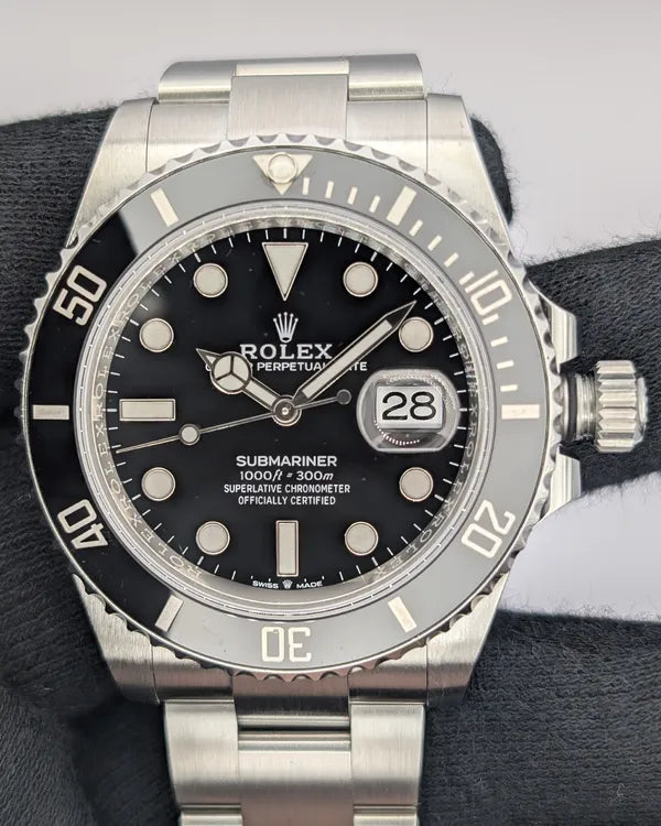 Rolex Submariner (126610LN)
