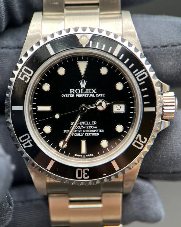 Rolex Sea-Dweller (16600)