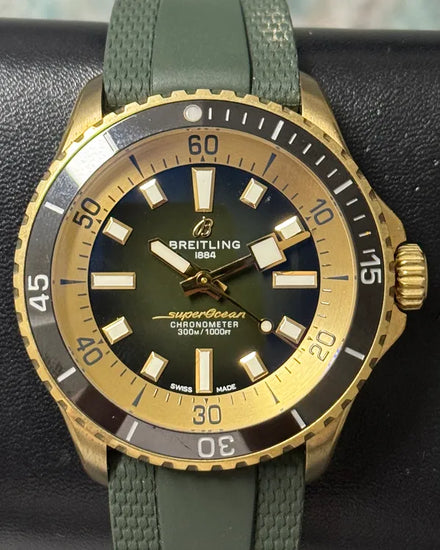 2024 Breitling Superocean 42MM Green Dial Rubber Strap (N17375201L1S1)
