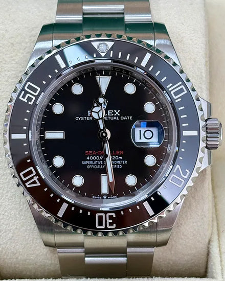 Rolex Sea-Dweller 43MM Black Dial Oyster Bracelet (126600)