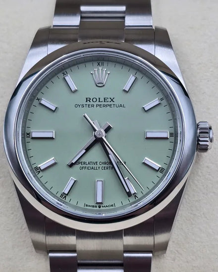 2025 Rolex Oyster Perpetual 34MM Pistachio Dial Oyster Bracelet (124200)