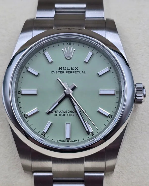 2025 Rolex Oyster Perpetual 34MM Pistachio Green Dial Oyster Bracelet (124200)