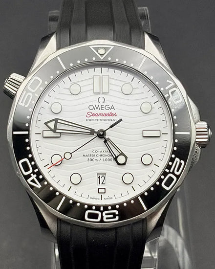 2023 Omega Seamaster Diver 300M 42MM White Dial Rubber Strap (210.32.42.20.04.001)