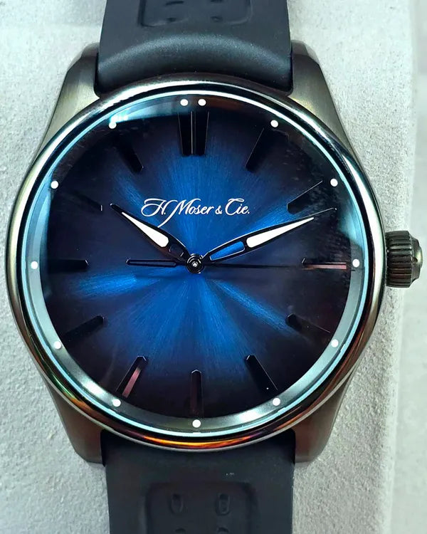 H. Moser & Cie. Pioneer 42.8MM Blue Dial Rubber Strap (3200-1205)