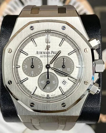 Audemars Piguet Royal Oak QE2 Cup L.E. 41MM White Dial Rubber Strap (26327TI.OO.D004CA.01)