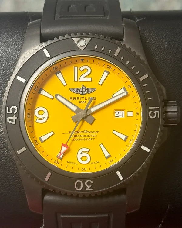 Breitling Superocean (M17368)