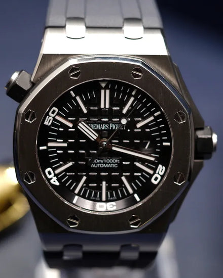 2011 Audemars Piguet Royal Oak Offshore Diver 42MM Black Dial Rubber Strap (15703ST.OO.A002CA.01)