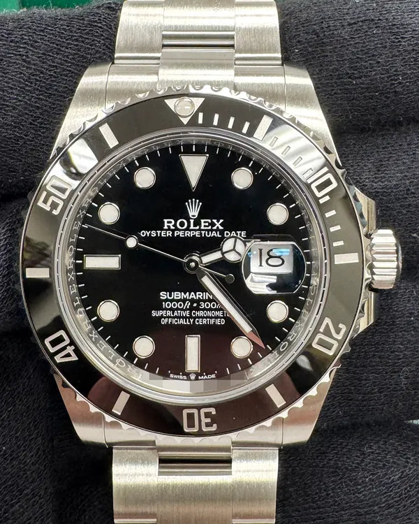 Rolex Submariner (126610LN)