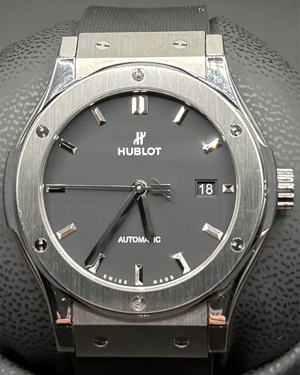 Hublot Classic Fusion (542.NX.1171.RX)