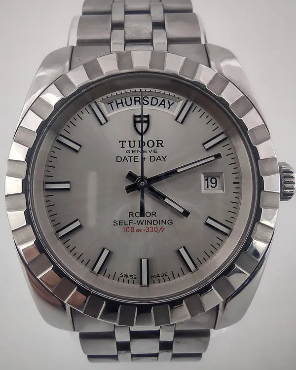 Tudor Classic (23010)