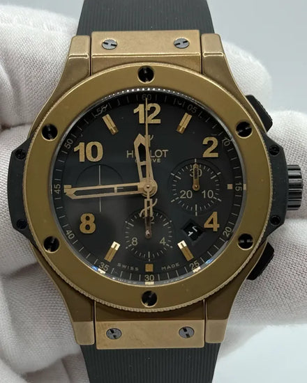 2012 Hublot Big Bang Bullet L.E. 44MM Black Dial Rubber Strap (301.BI.1190.RX)