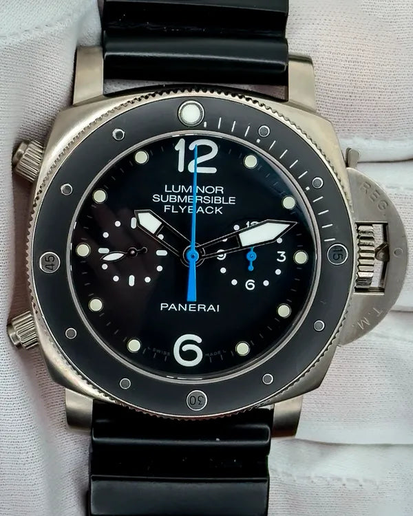 2018 Panerai Luminor Submersible Flyback Chronograph 1950 3 Days 47MM Black Dial Rubber Strap (PAM00615)