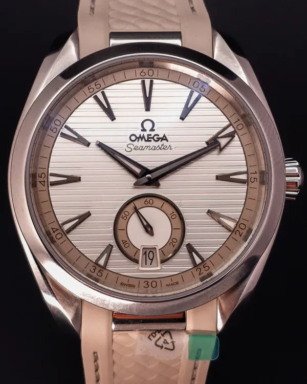 2025 Omega Seamaster Aqua Terra 150M 41MM Silver Dial Rubber Strap (220.12.41.21.02.005)