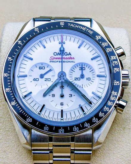 2024 Omega Speedmaster Professional Moonwatch 42MM White Dial Steel Bracelet (310.30.42.50.04.001)