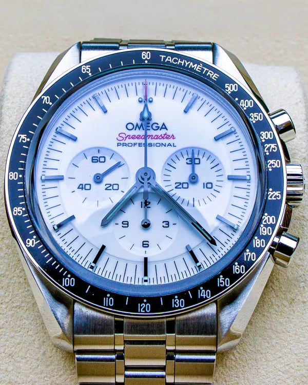 2024 Omega Speedmaster Professional Moonwatch 42MM White Dial Steel Bracelet (310.30.42.50.04.001)