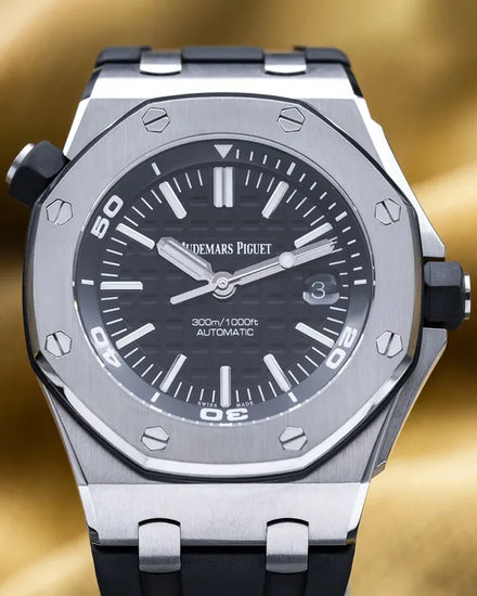2017 Audemars Piguet Royal Oak Offshore Diver 42MM Black Dial Rubber Strap (15710ST.OO.A002CA.01)