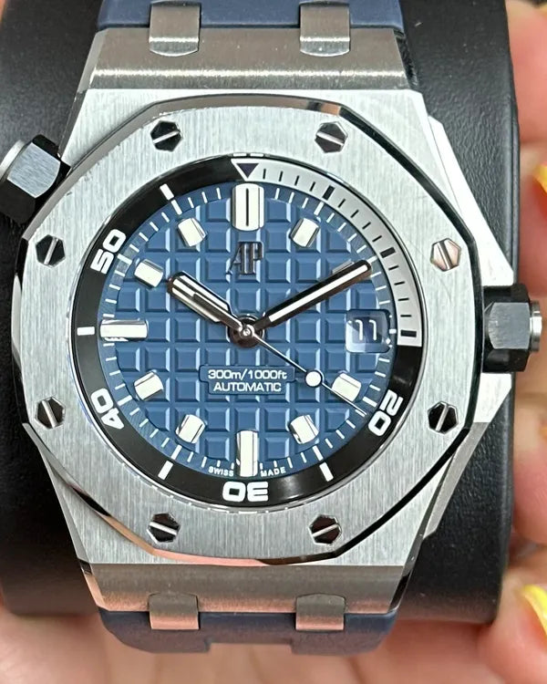 Audemars Piguet Royal Oak Offshore (15720ST.OO.A027CA.01)
