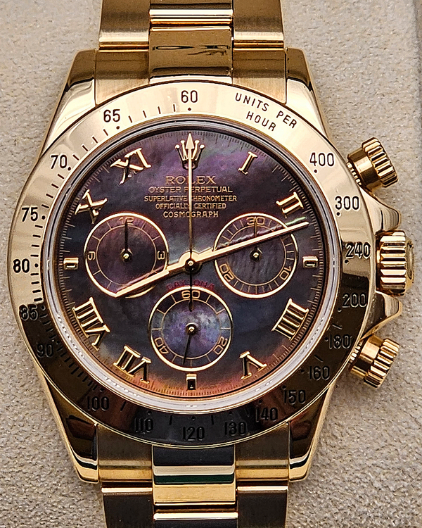 Rolex Cosmograph Daytona 40MM Tahitian Mother of Pearl Dial Yellow Gold Oyster Bracelet (116528)