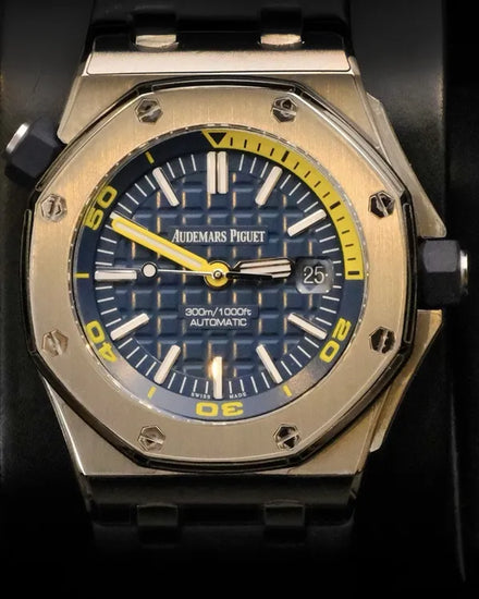 2017 Audemars Piguet Royal Oak Offshore Diver 42MM Blue Dial Rubber Strap (15710ST.OO.A027CA.01)