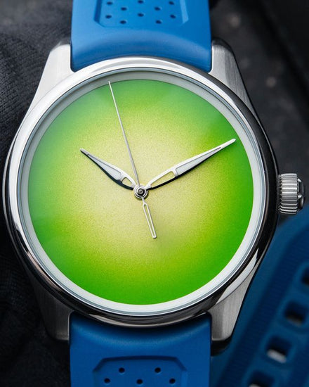 2025 H. Moser & Cie. Pioneer Centre Seconds Concept 42.8MM Green "Citrus" Dial Rubber Strap (3201-1204)