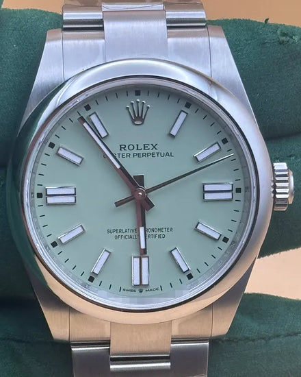 2025 Rolex Oyster Perpetual 41MM Pistachio Dial Oyster Bracelet (134300)