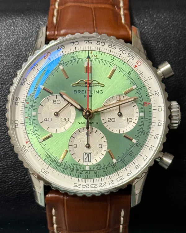 Breitling Navitimer (AB0139211L1P1)