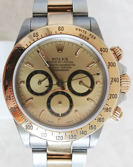 Rolex Cosmograph Daytona 40MM Champagne Dial Two-Tone Oyster Bracelet (16523)