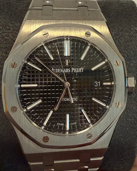 Audemars Piguet Royal Oak 41MM Black Dial Steel Bracelet (15400ST.OO.1220ST.01)